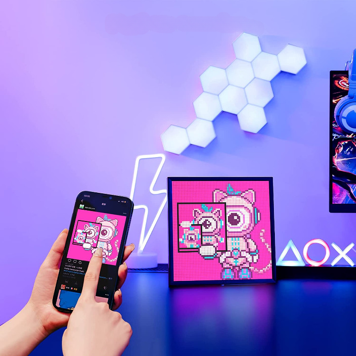 Divoom Pixoo 64 Quadro Painel Digital Pixels - Conexão WiFi, Tela LED 64*64 pixels Display Personalizável via App