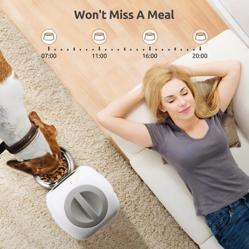 Comedouro Automático Wi-Fi para Pets de 3,5L - Dispenser de Ração Inteligente para Cães Gatos e Gravação de Voz