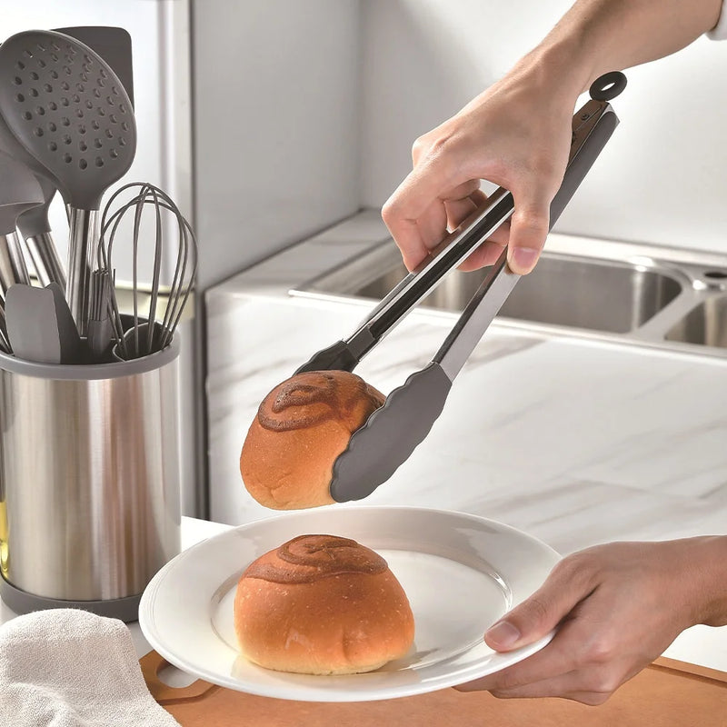 Conjunto Utensílios de Cozinha Premium Inox - com Base Rotatória 360 Graus –  Silicone Não Tóxico - Espátula, Colher, Raspador, Escova e Virador de Assados